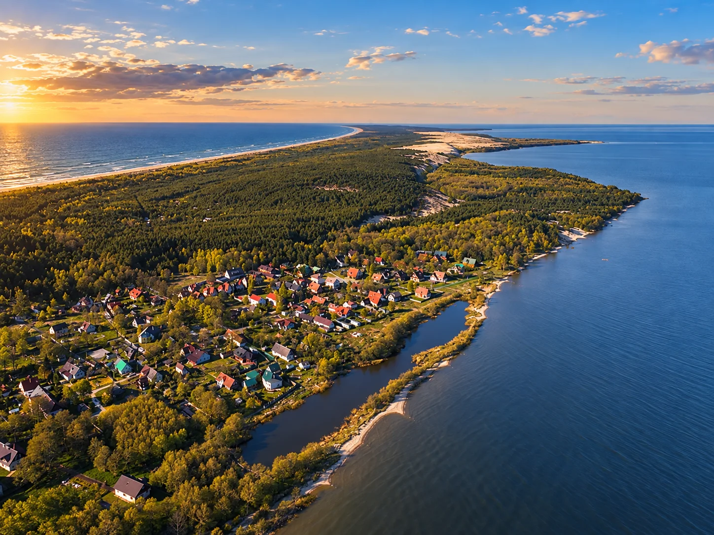 Морское на Куршской косе: дюны, «Пилкопа» и отдых у двух берегов