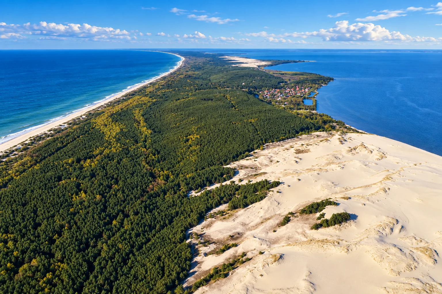 Дюны у Высоты Эфа между Балтийским морем и Куршским заливом