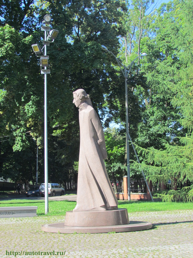 Памятник Людвикасу Резе