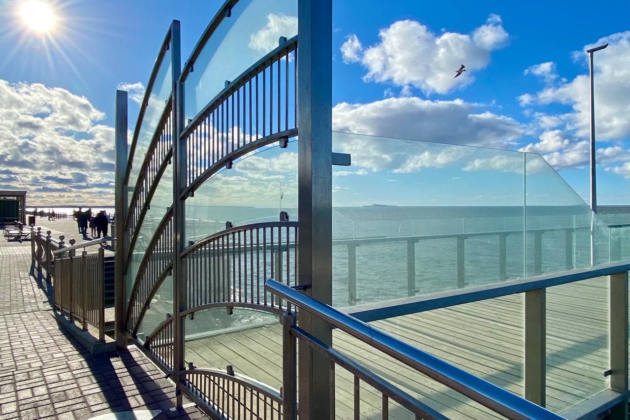 Променад и пирс