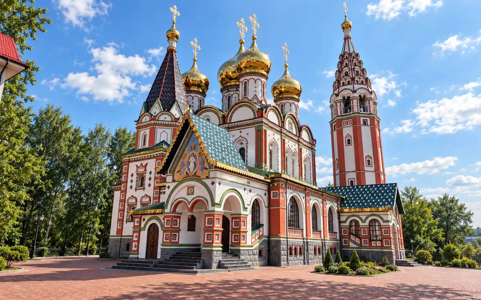 Храм-памятник Всех Святых (памяти павших в Первой мировой войне)