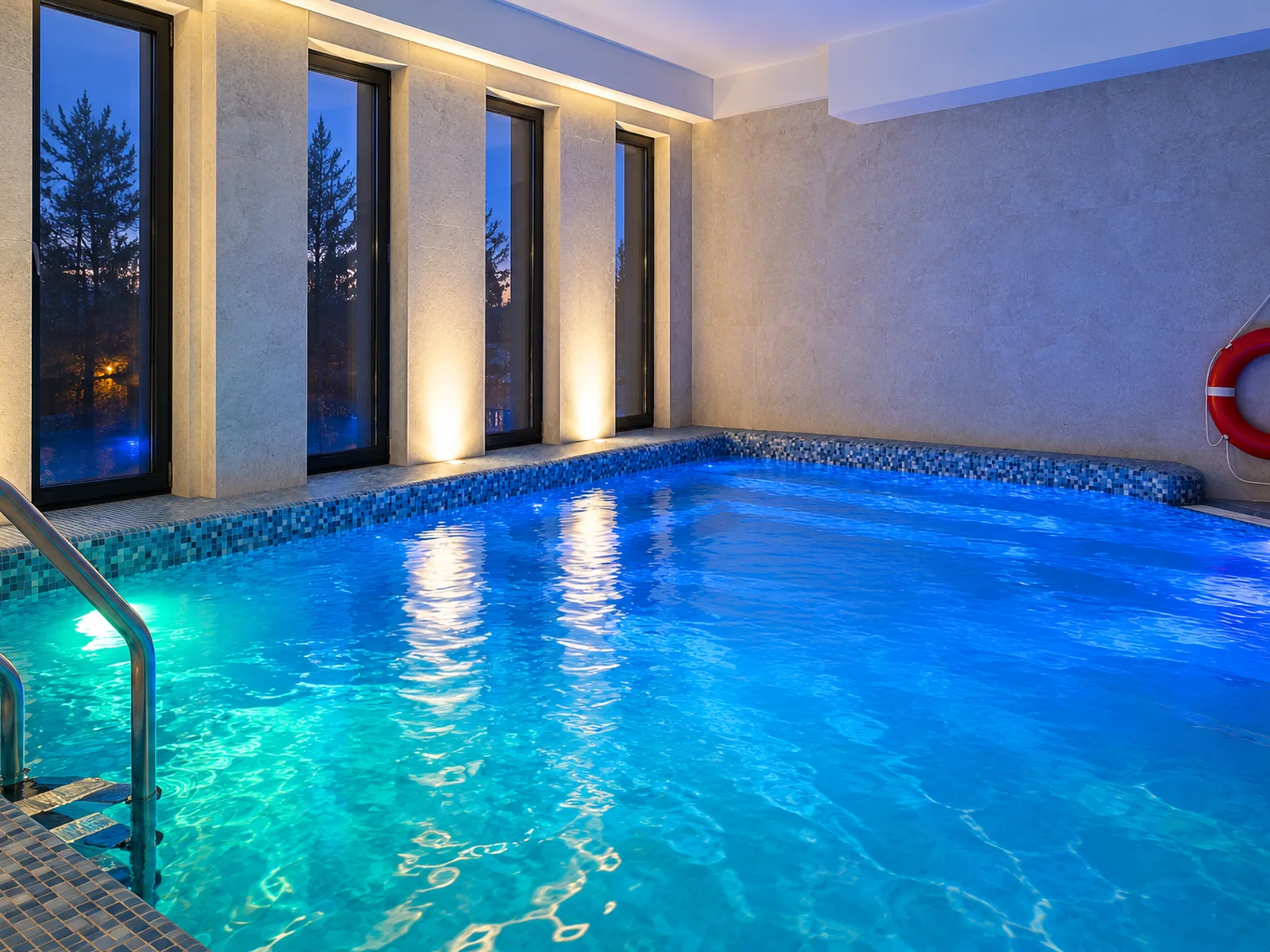Kristall Hotel & SPA